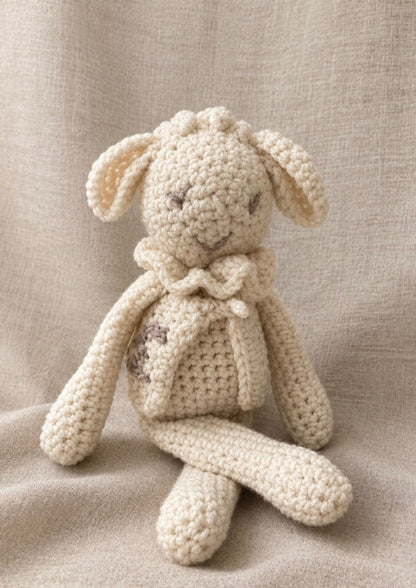 mouton rêveur et son petit gilet brodé